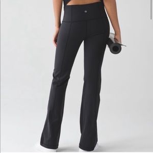 Lululemon Yoga Pants Size 6 Reg!!